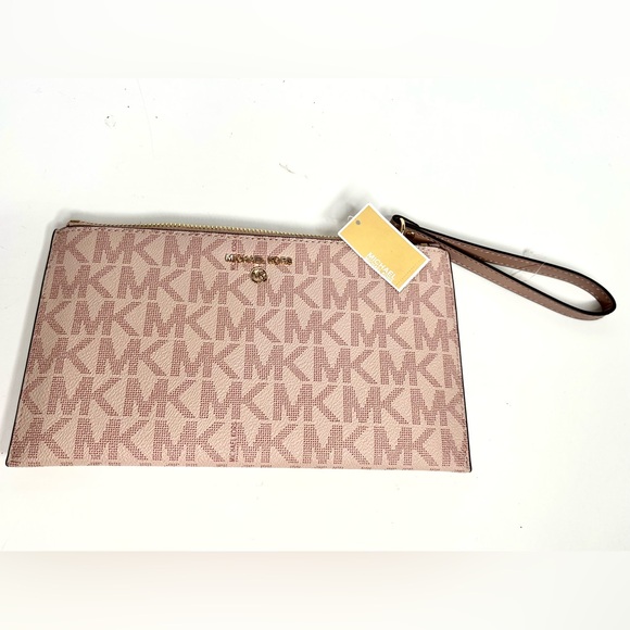 Michael Kors Pink Signature Jet Set Charm Ballet Large Top Zip Wristlet  NWT - Picture 1 of 6